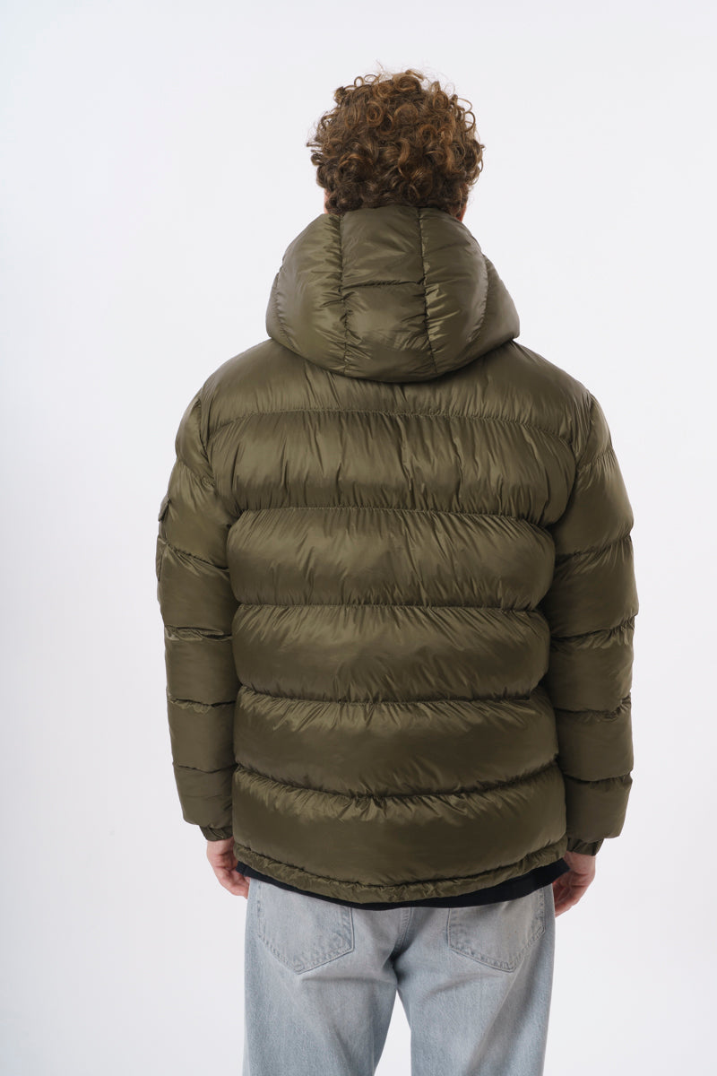 ROSSPALL Premium-Steppjacke – Moderne Wärme mit luxuriösem Tragegefühl
