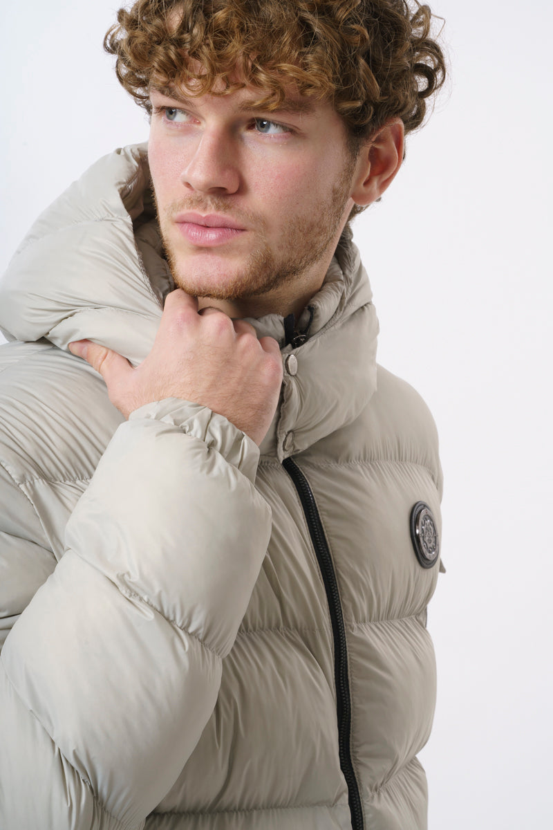 ROSSPALL Premium-Steppjacke – Moderne Wärme mit luxuriösem Tragegefühl
